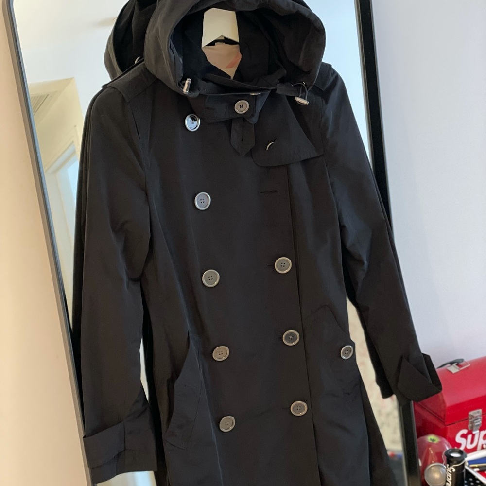 Burberry Packable Trench Coat 3824736 / Belt is missing